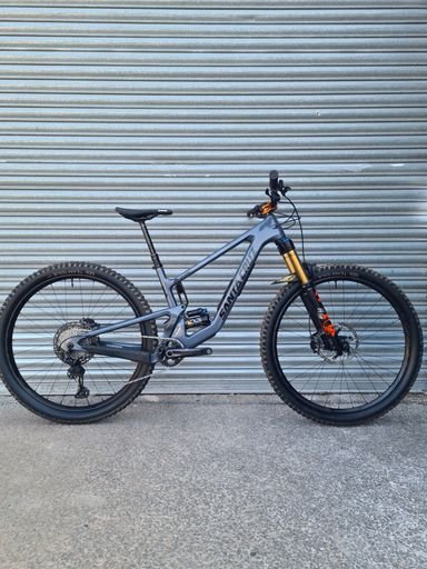 2024 Santa Cruz Hightower - Size Medium